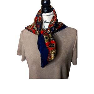 Beautiful Neck Warmer🧣 Scarf Bag and Purse Decor Really Art to Wear